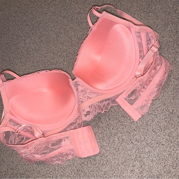 NWOT Marilyn Monroe Lace Push Up Bra - Picture 6 of 8